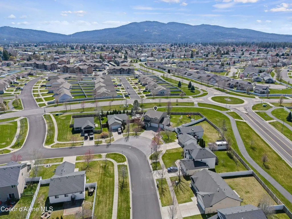 2800 E Thrush Drive Post Falls ID 83854