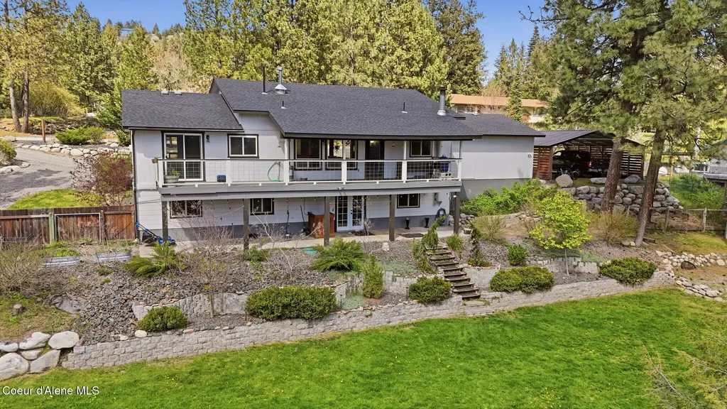16696 W Hollister Hills Drive Hauser ID 83854