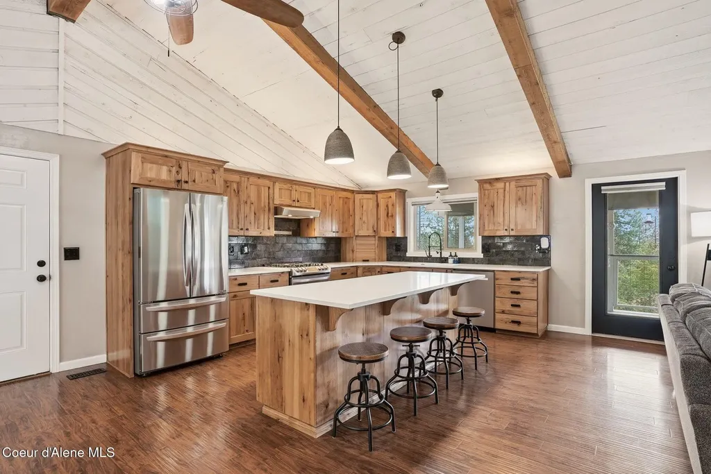 16696 W Hollister Hills Drive Hauser ID 83854