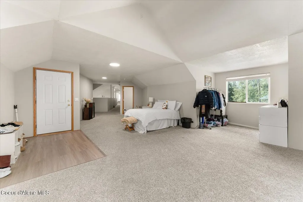 117 Old Forest Road Spirit Lake ID 83869