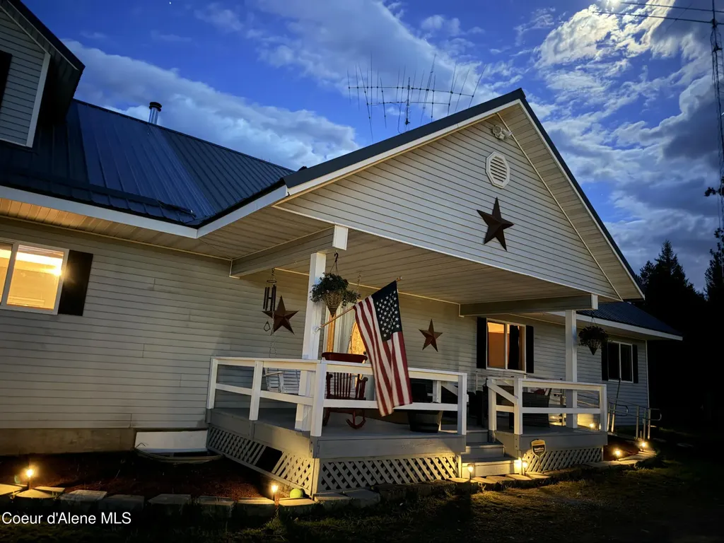 117 Old Forest Road Spirit Lake ID 83869