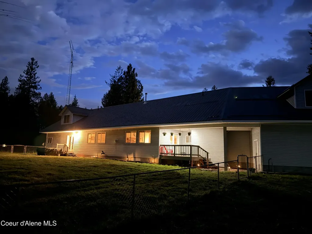 117 Old Forest Road Spirit Lake ID 83869