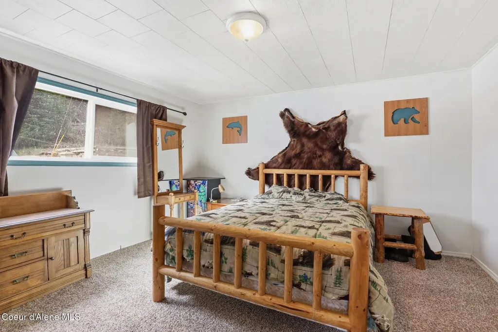 452 2nd Street Mullan ID 83846