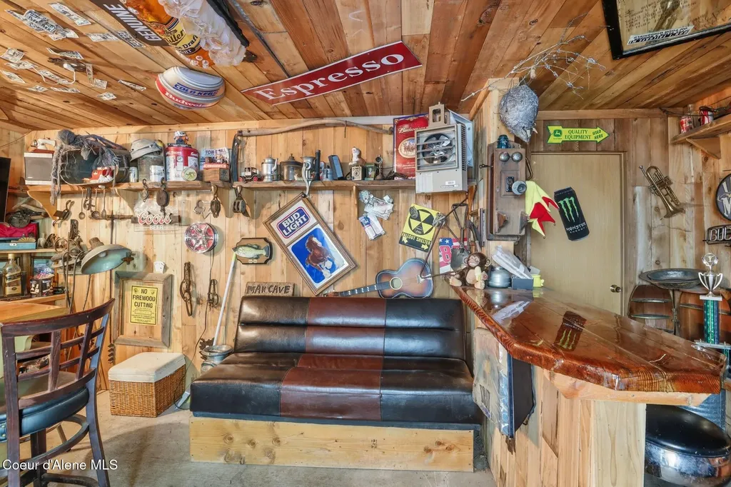 452 2nd Street Mullan ID 83846
