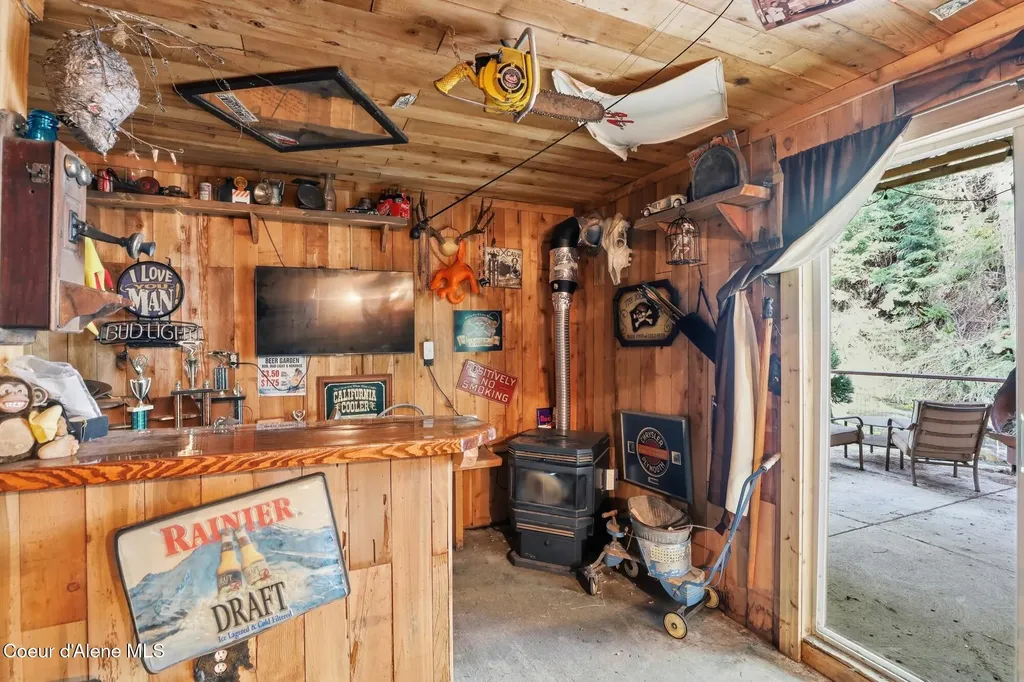 452 2nd Street Mullan ID 83846