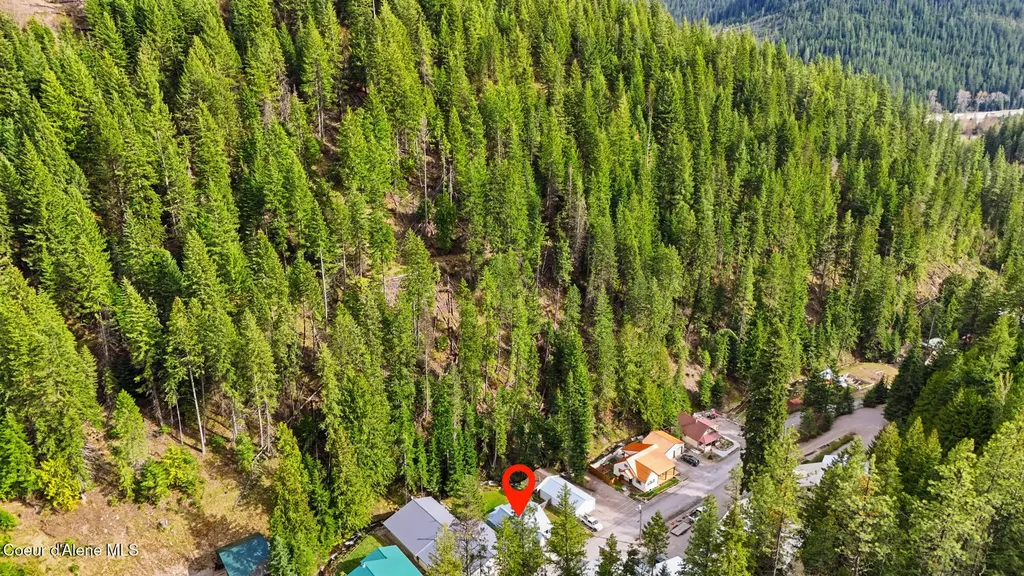 452 2nd Street Mullan ID 83846