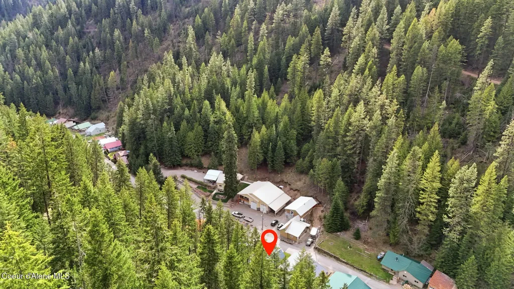 452 2nd Street Mullan ID 83846