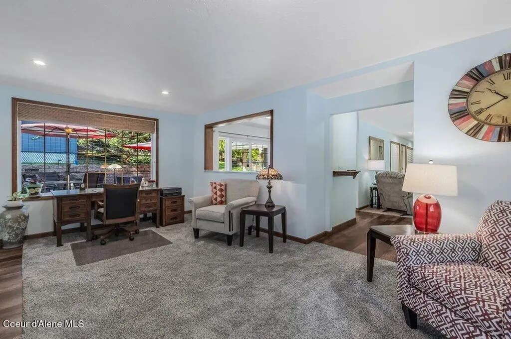 6364 Bottle Bay Road Sagle ID 83860