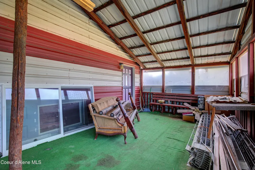 4799 Highway 2 Priest River ID 83856