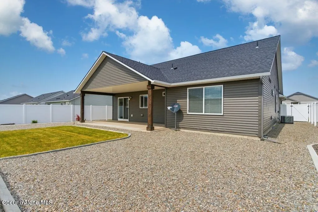 12838 N Farley Way Rathdrum ID 83858