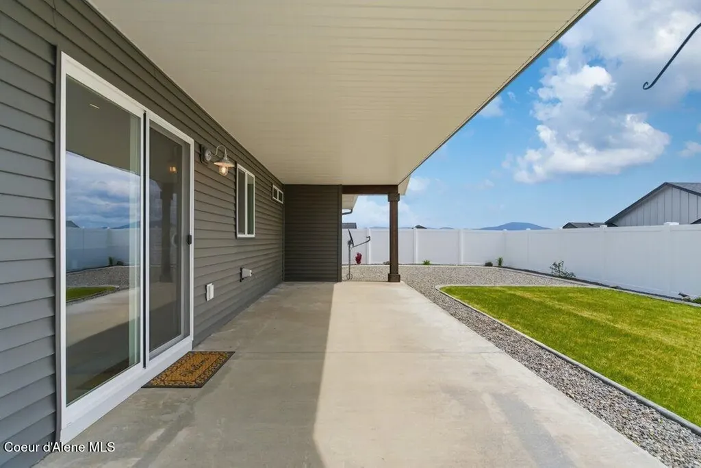 12838 N Farley Way Rathdrum ID 83858