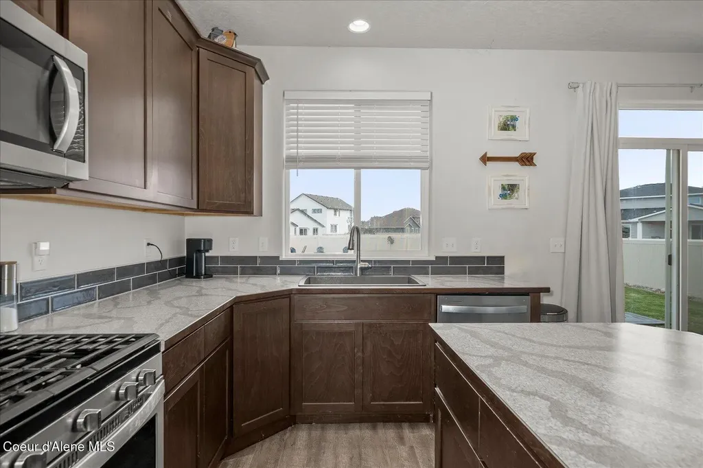 1496 N Minam Loop Post Falls ID 83854