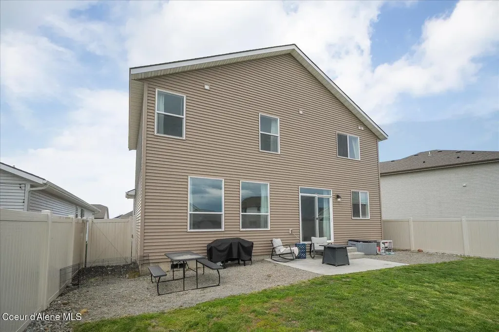 1496 N Minam Loop Post Falls ID 83854