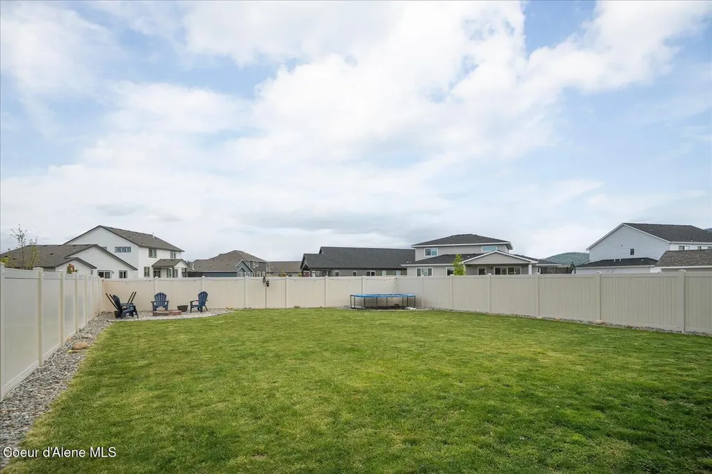 1496 N Minam Loop Post Falls ID 83854