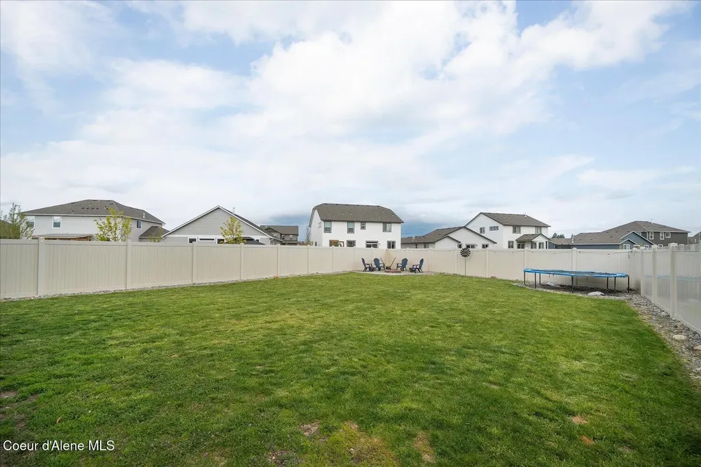 1496 N Minam Loop Post Falls ID 83854
