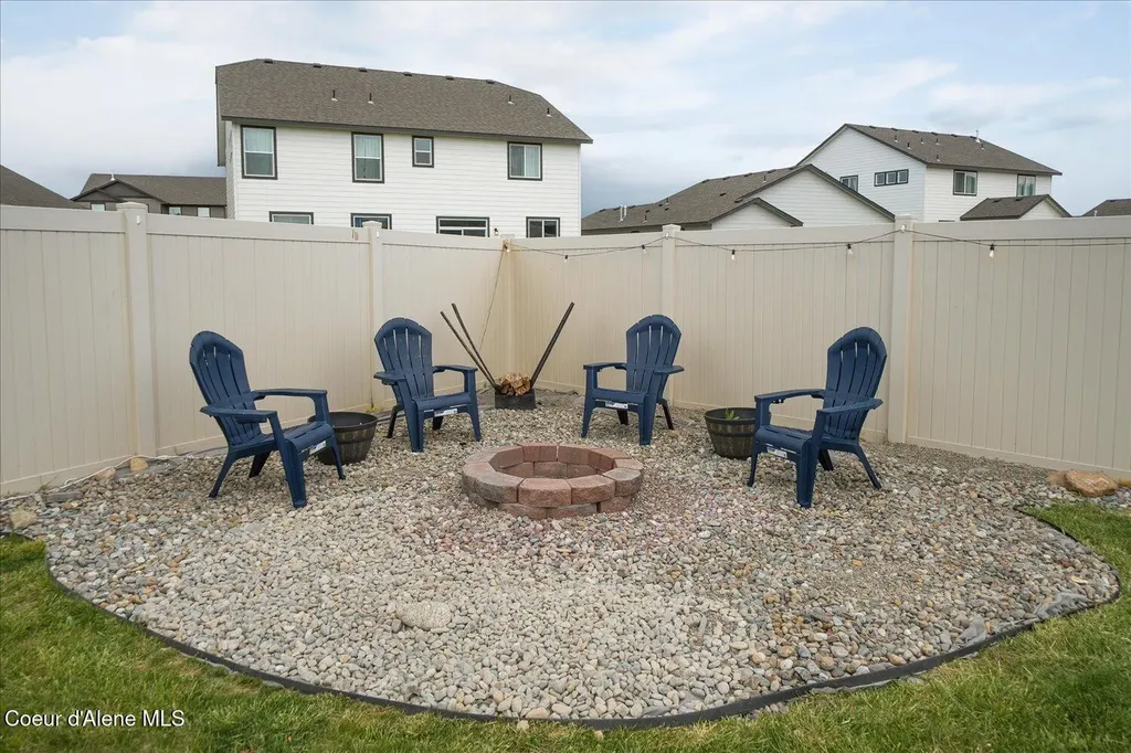 1496 N Minam Loop Post Falls ID 83854