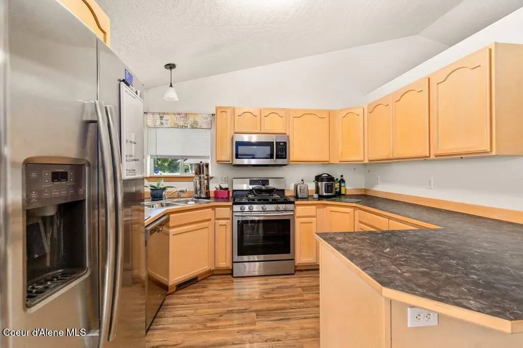 5056 W Palmwood Lane Post Falls ID 83854