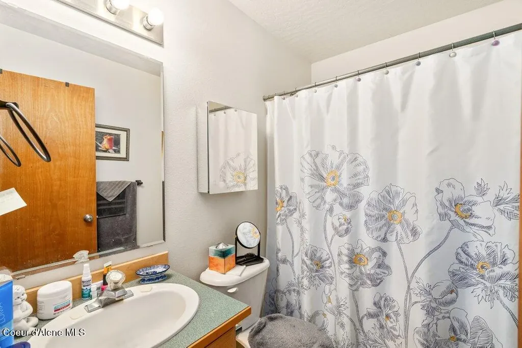 5056 W Palmwood Lane Post Falls ID 83854