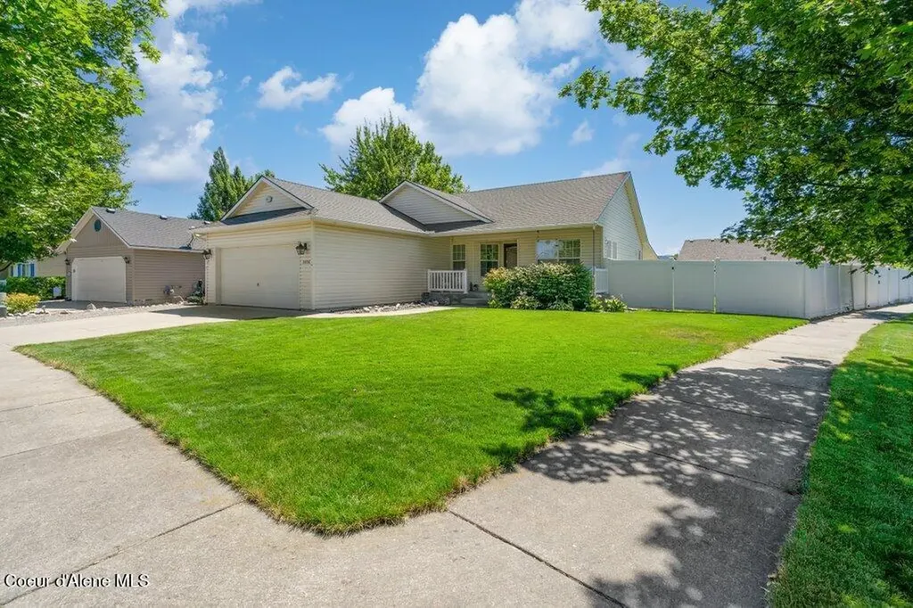 5056 W Palmwood Lane Post Falls ID 83854