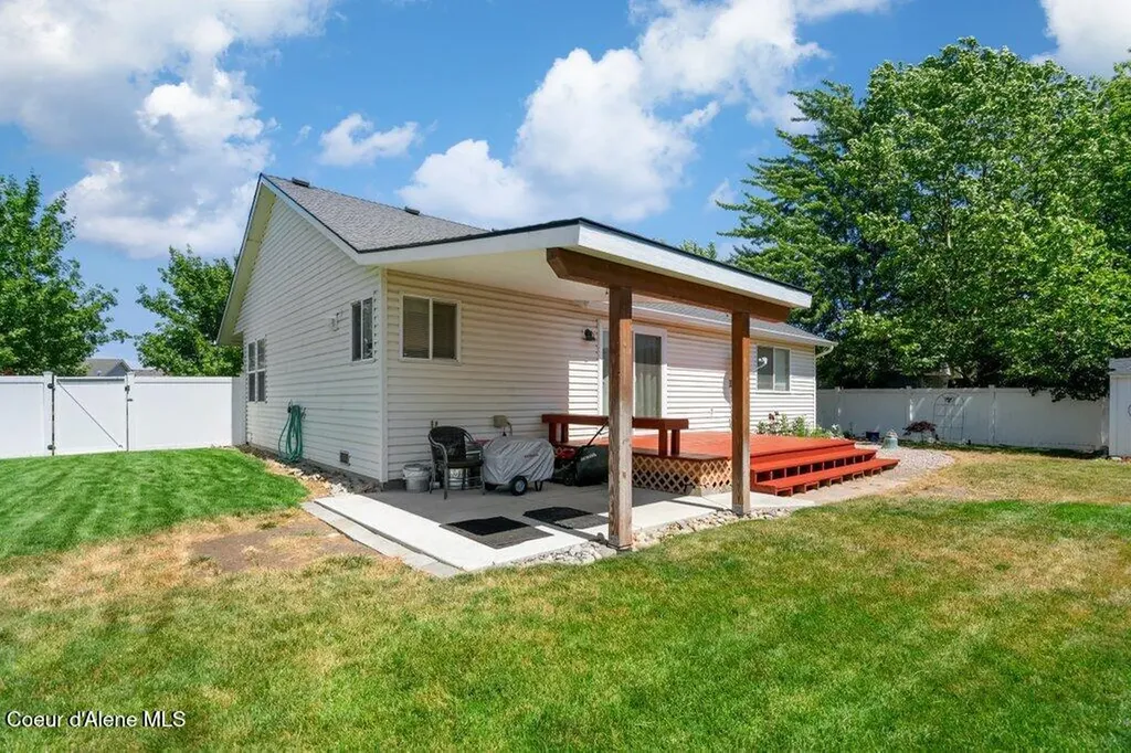 5056 W Palmwood Lane Post Falls ID 83854