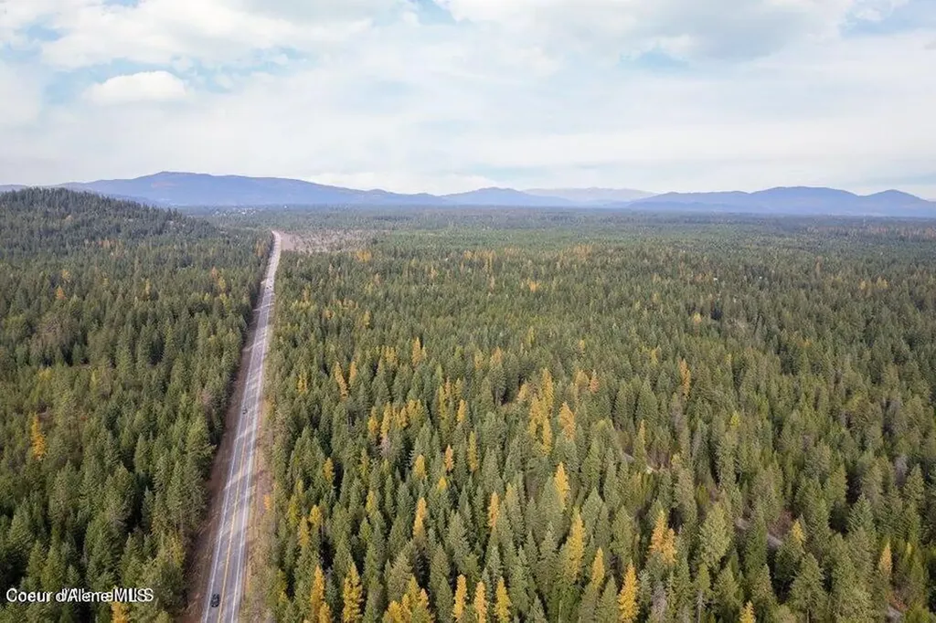 Lot 3 Bl 2 N Peak Road Spirit Lake ID 83869