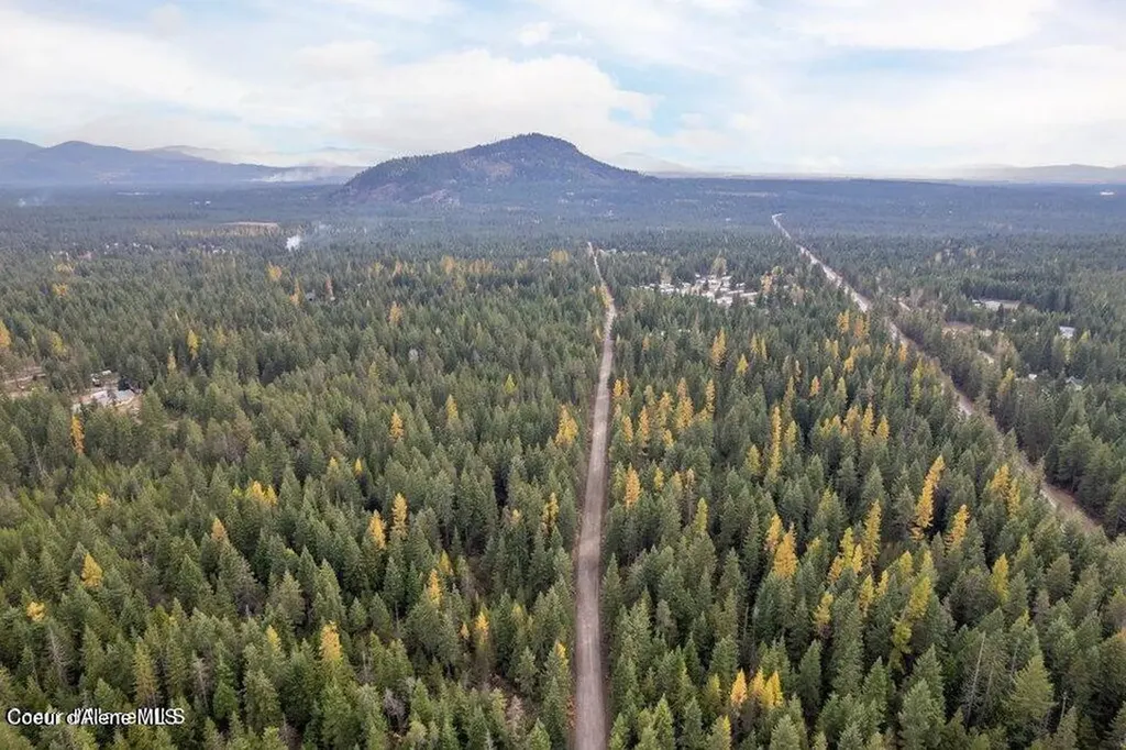 Lot 2 Bl 2 N Peak Road Spirit Lake ID 83869
