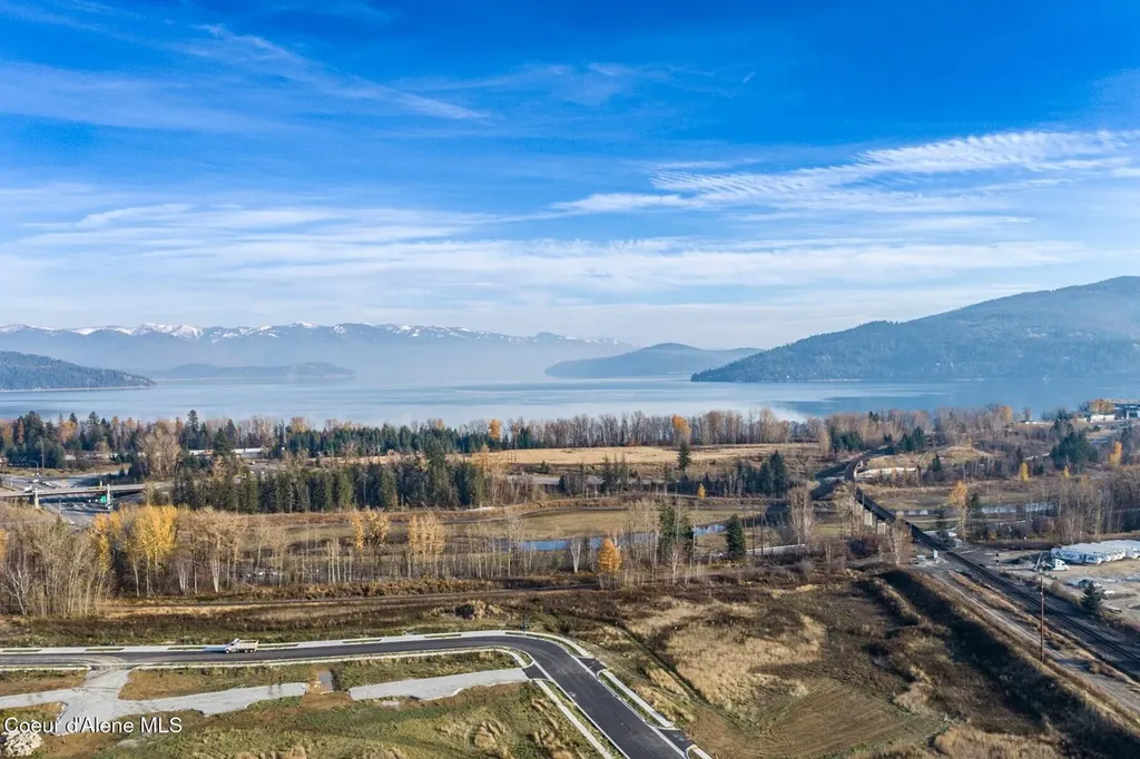 1651 Irvine Way Sandpoint ID 83864