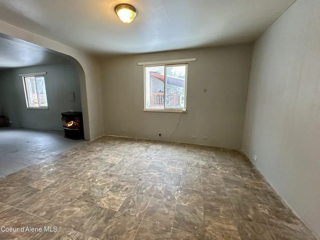 615 Earle Street Mullan ID 83846
