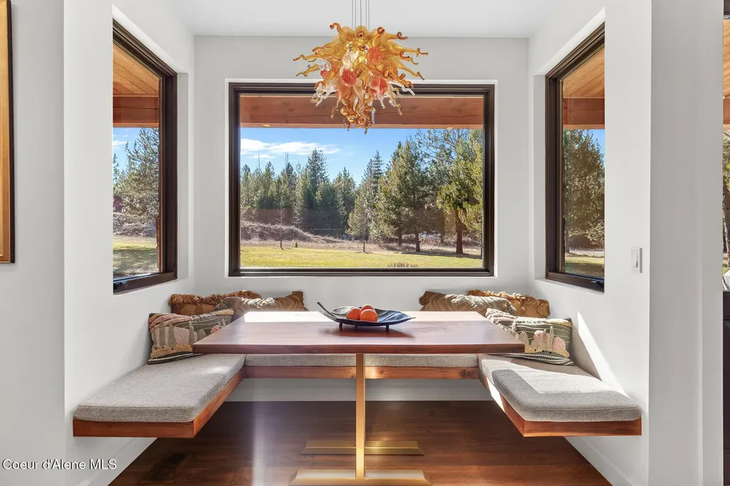 2010 E Dodd Road Hayden ID 83835