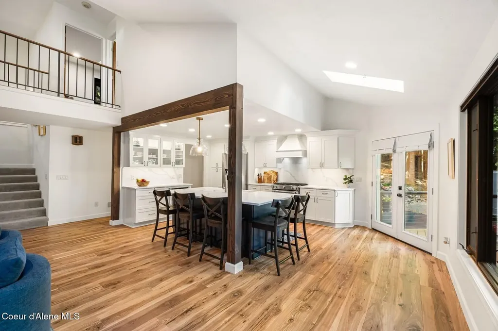 5884 E Hayden Lake Road Hayden ID 83835