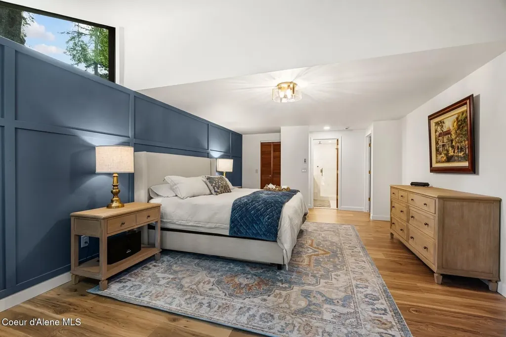 5884 E Hayden Lake Road Hayden ID 83835