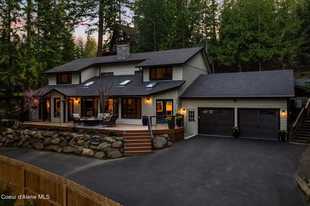 5884 E Hayden Lake Road Hayden ID 83835