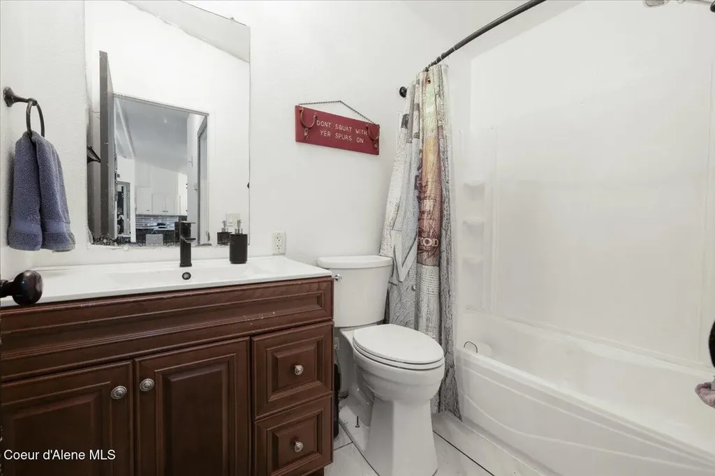 30758 N Caravelle Road Athol ID 83801