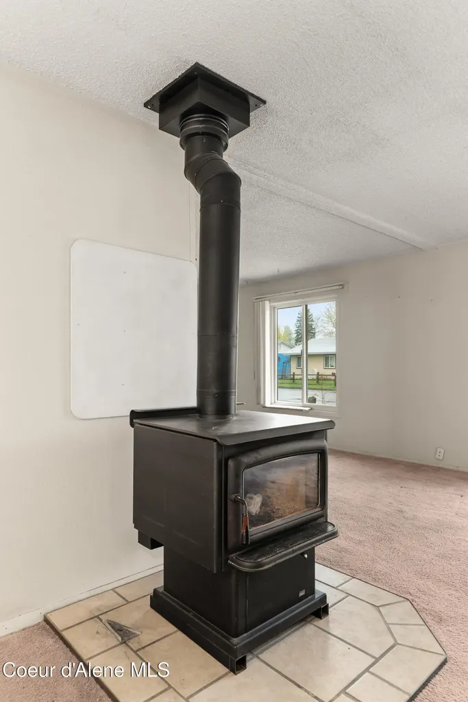 921 Ruth Ave Avenue Sandpoint ID 83864