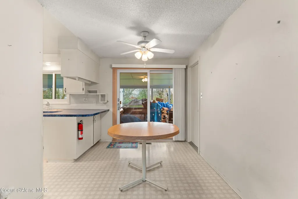 921 Ruth Ave Avenue Sandpoint ID 83864