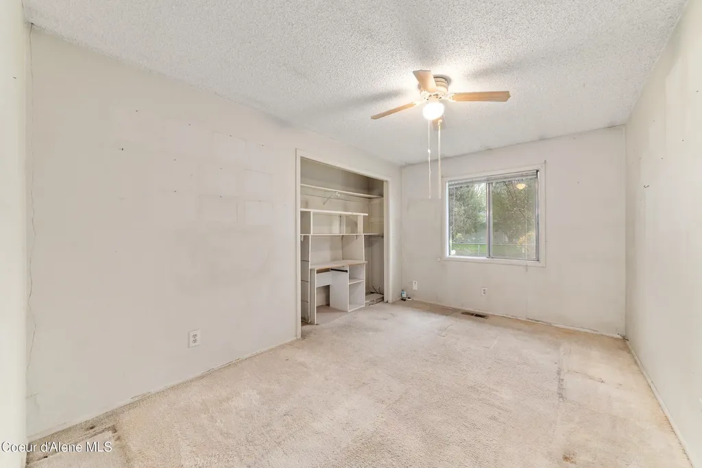 921 Ruth Ave Avenue Sandpoint ID 83864