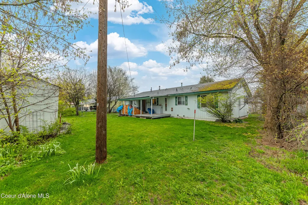 921 Ruth Ave Avenue Sandpoint ID 83864