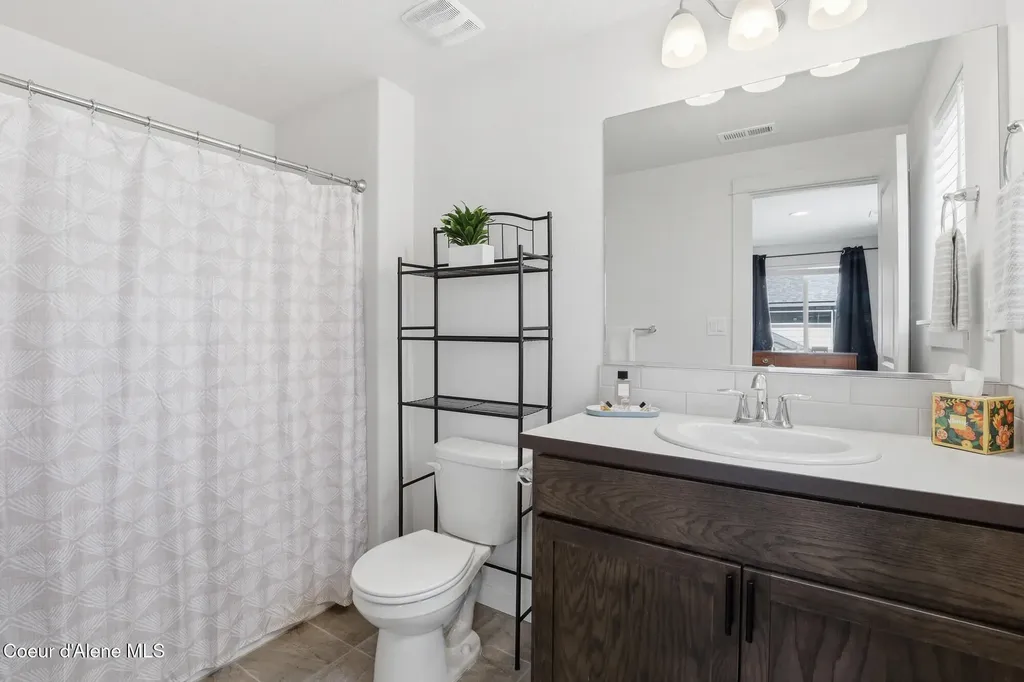 4495 N May Ella Loop Post Falls ID 83854