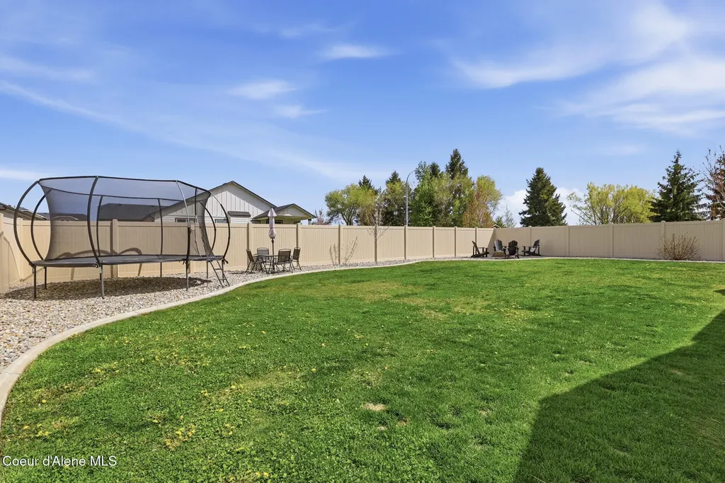 4495 N May Ella Loop Post Falls ID 83854