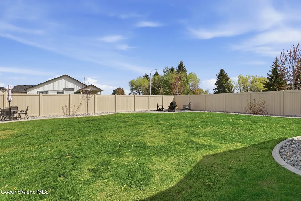 4495 N May Ella Loop Post Falls ID 83854