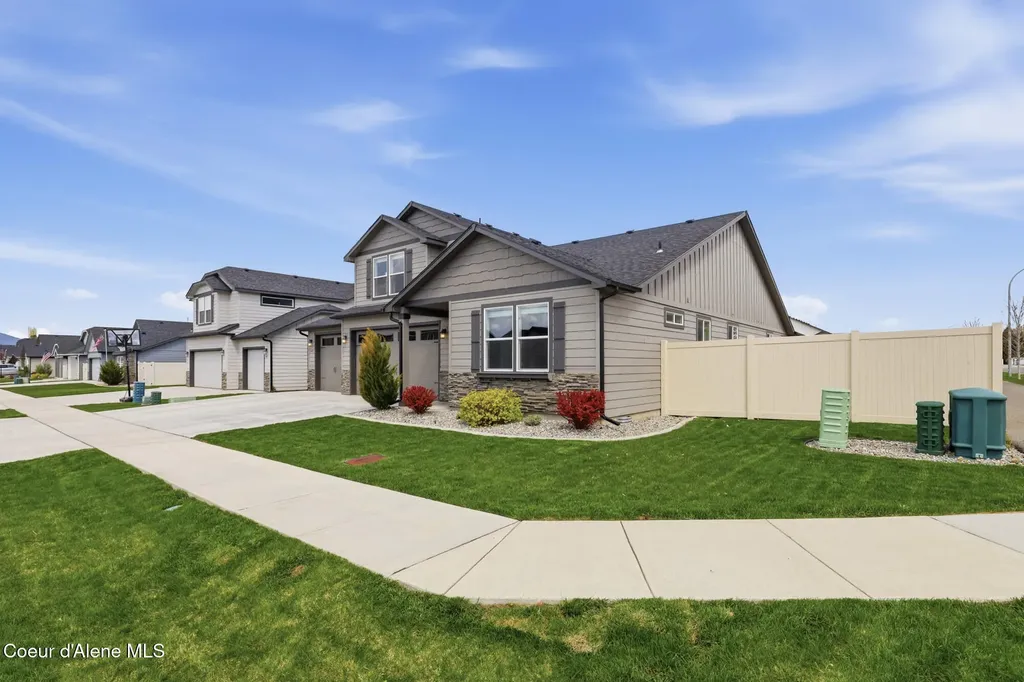4495 N May Ella Loop Post Falls ID 83854