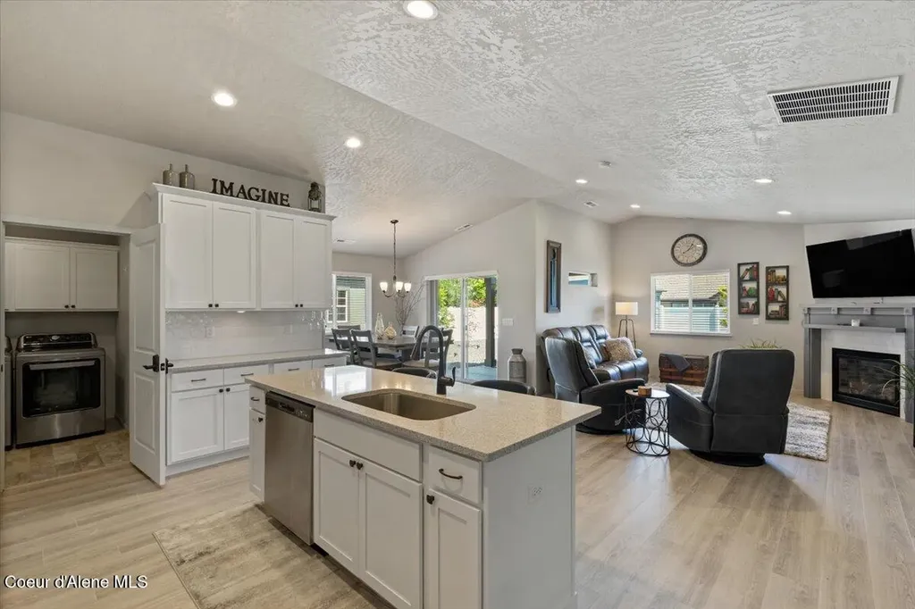10456 N Murcia Lane Hayden ID 83835