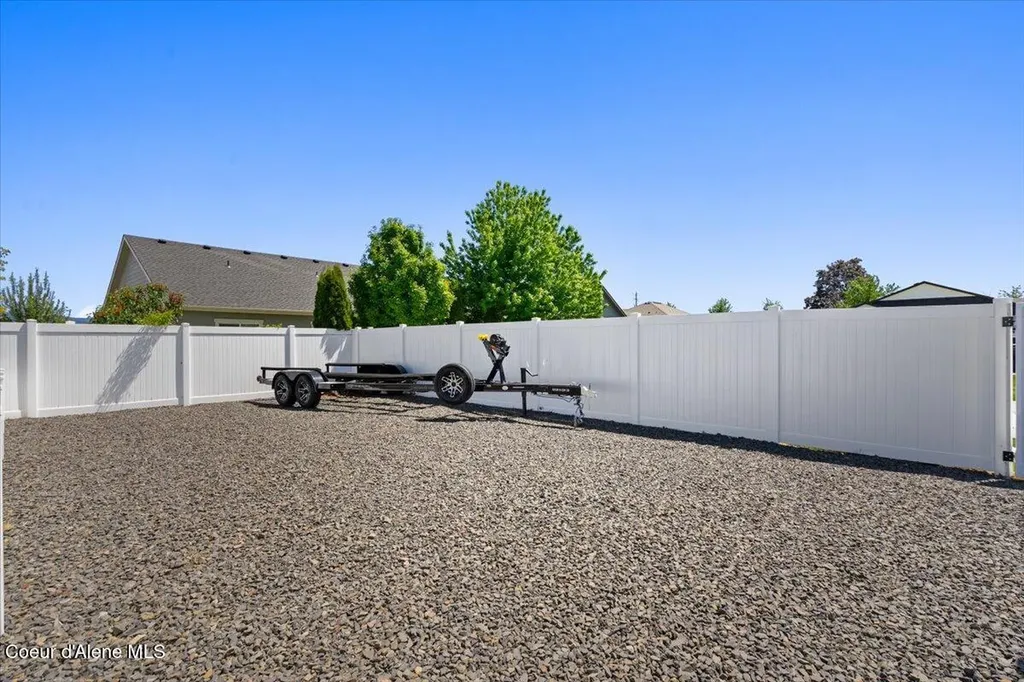 10456 N Murcia Lane Hayden ID 83835