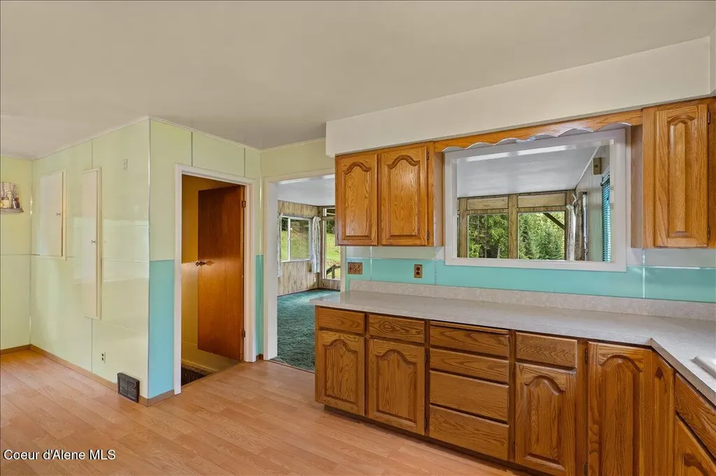 2122 Nine Mile Road Wallace ID 83873