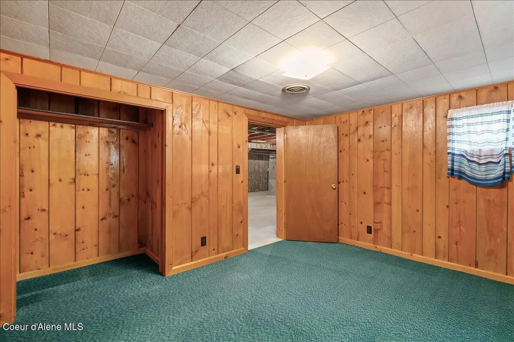 2122 Nine Mile Road Wallace ID 83873