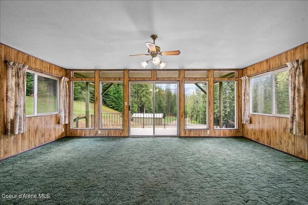 2122 Nine Mile Road Wallace ID 83873