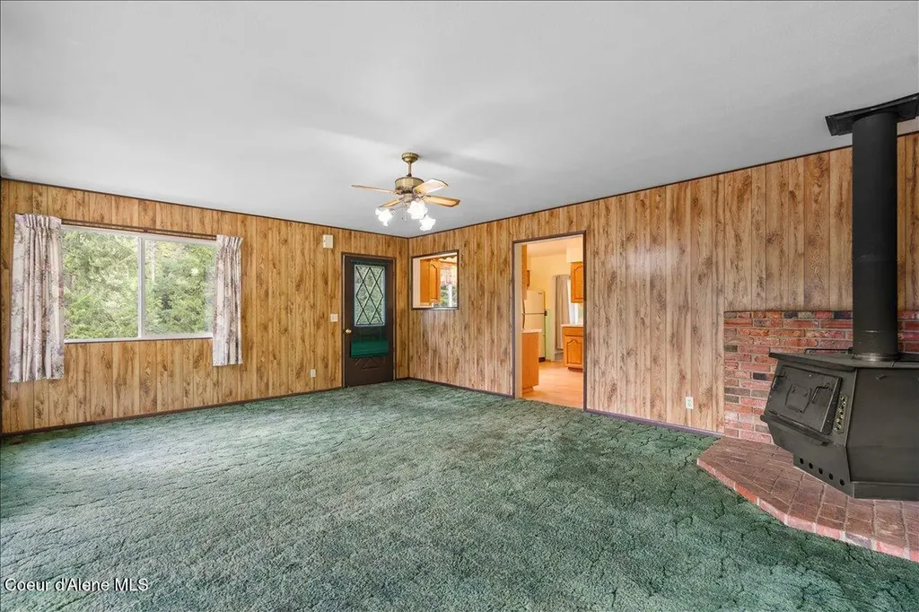 2122 Nine Mile Road Wallace ID 83873