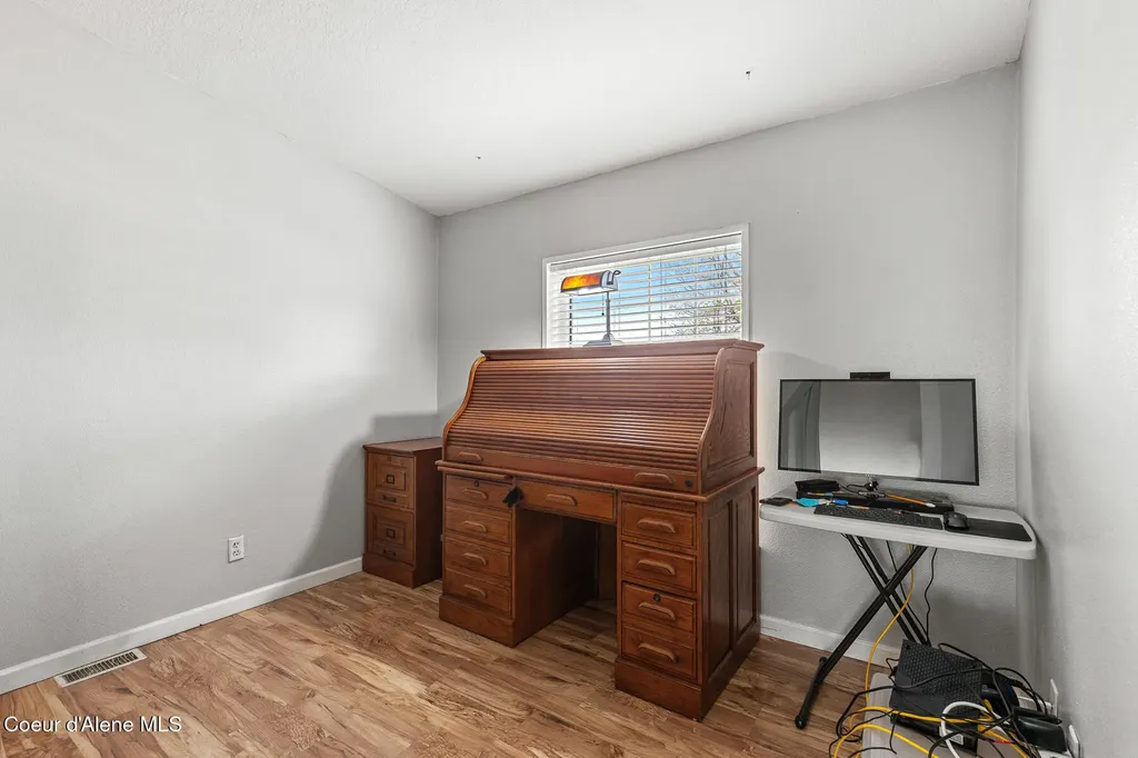 2204 W Pellinore Way Post Falls ID 83854