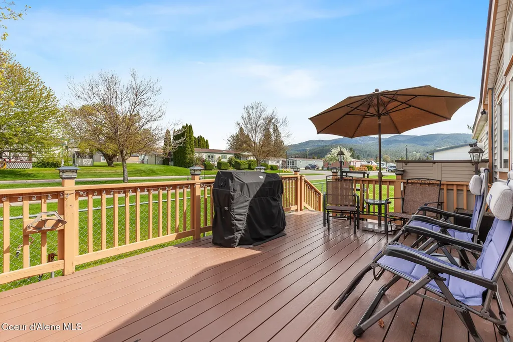 2204 W Pellinore Way Post Falls ID 83854