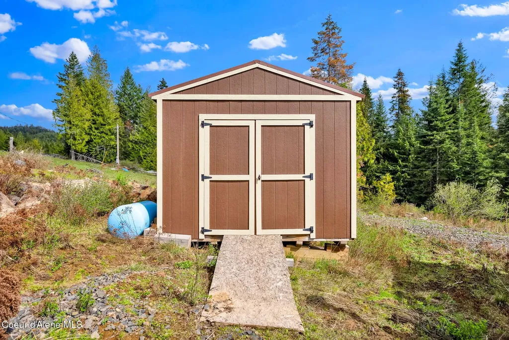 1149 Dusty Lane St. Maries ID 83861